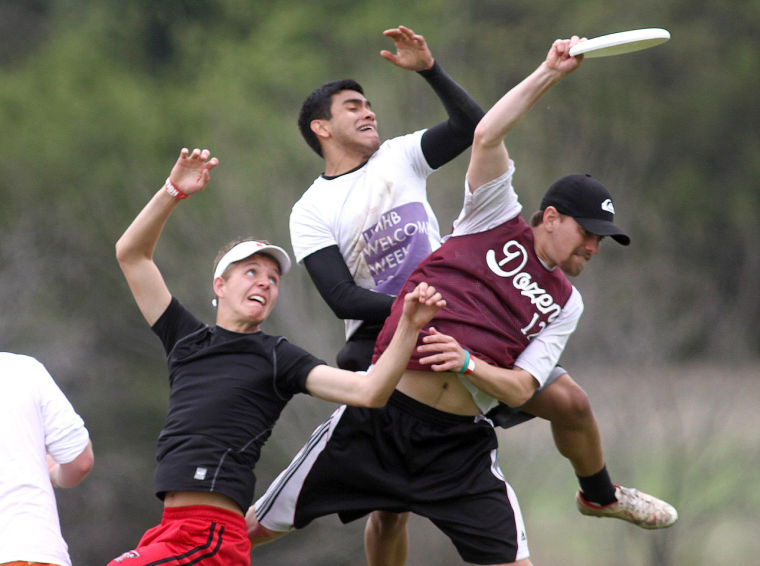 Ultimate Frisbee 1.jpg